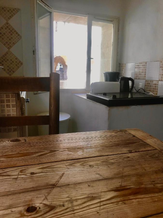 Reveil Vue Sur Les Arenes Apartment Arles Luaran gambar